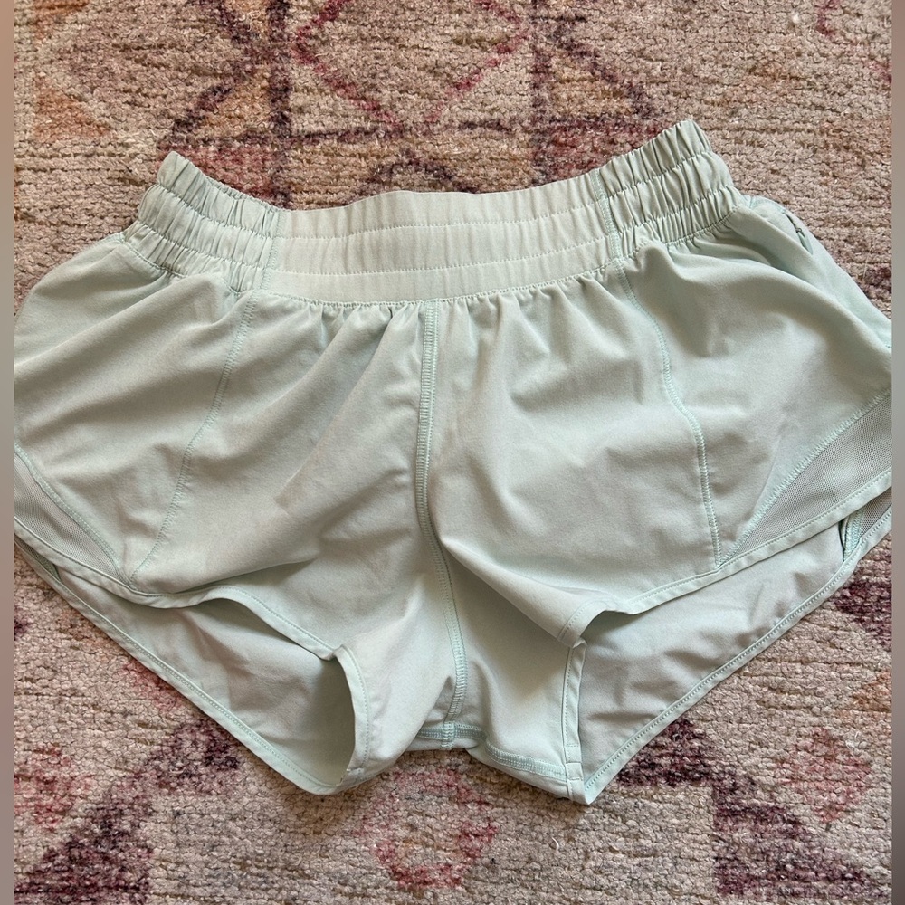 Lululemon hotty hots low rise 2.5
